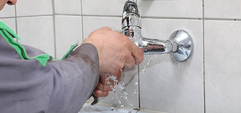 Water Leak Faucet